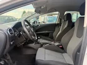 SEAT Leon thumbnail 9