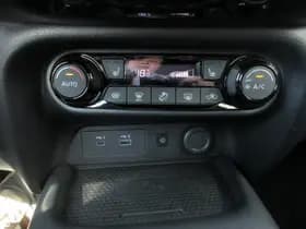 Nissan Juke thumbnail 14