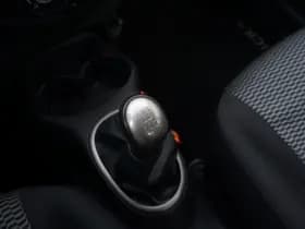 Nissan Micra thumbnail 32