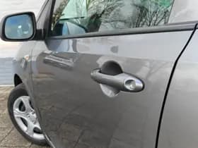 Kia Picanto thumbnail 5