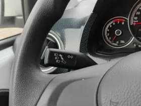 Volkswagen Up thumbnail 22
