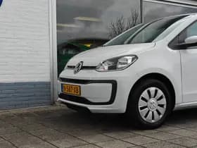 Volkswagen Up thumbnail 4