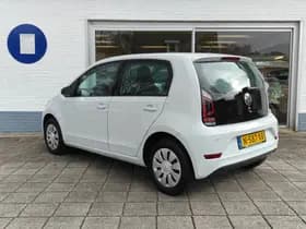 Volkswagen Up thumbnail 5