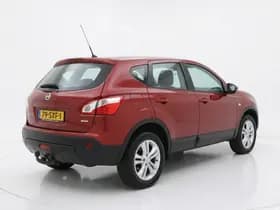 Nissan Qashqai thumbnail 2