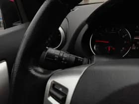 Nissan Qashqai thumbnail 24