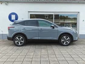 Nissan Qashqai thumbnail 14