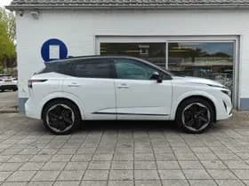 Nissan Qashqai thumbnail 14