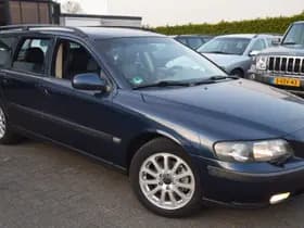 Volvo V70 thumbnail 18