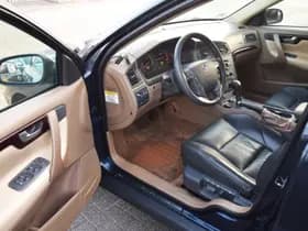 Volvo V70 thumbnail 4