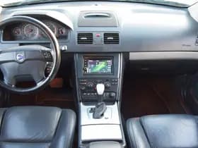 Volvo XC90 thumbnail 4