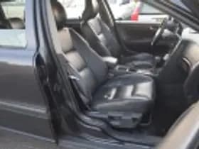 Volvo V70 thumbnail 32