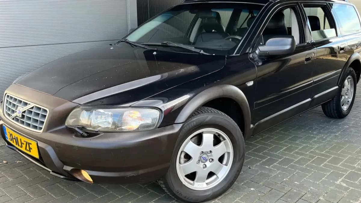 Volvo Xc70 — foto 1