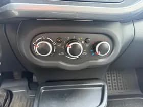Renault Twingo thumbnail 25