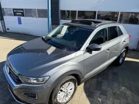Volkswagen T-Roc thumbnail 12