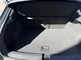 Volkswagen T-Roc thumbnail 24