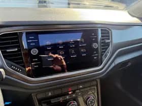 Volkswagen T-Roc thumbnail 27