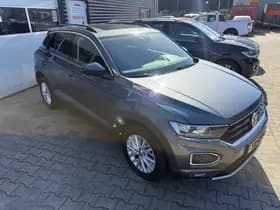Volkswagen T-Roc thumbnail 4