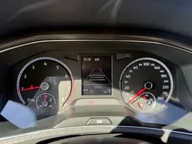 Volkswagen T-Roc thumbnail 38
