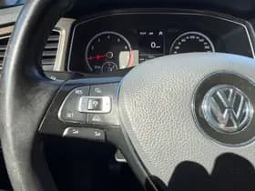 Volkswagen T-Roc thumbnail 42