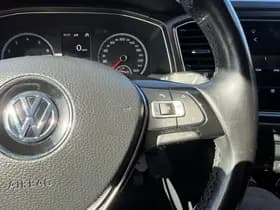 Volkswagen T-Roc thumbnail 43