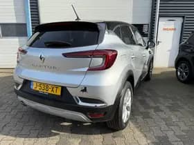 Renault Captur thumbnail 14