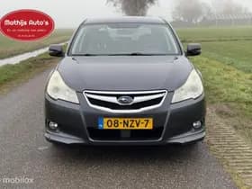 Subaru Legacy thumbnail 2