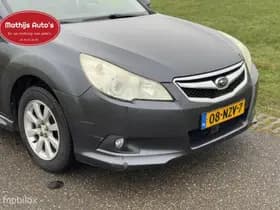 Subaru Legacy thumbnail 4