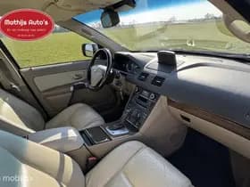 Volvo XC90 thumbnail 7