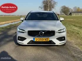 Volvo V60 thumbnail 2