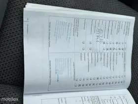 Volkswagen Touran thumbnail 16