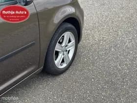 Volkswagen Touran thumbnail 9