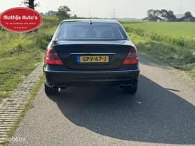 Mercedes-Benz E-Klasse thumbnail 4