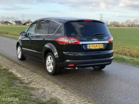 Ford S-Max thumbnail 11