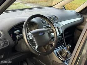Ford S-Max thumbnail 15