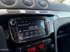 Ford S-Max thumbnail 18