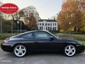 Porsche 911 thumbnail 2