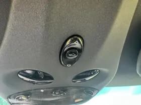 Porsche 911 thumbnail 14