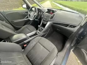Opel Zafira thumbnail 14