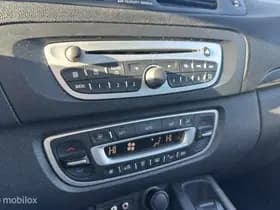 Renault Scénic thumbnail 16