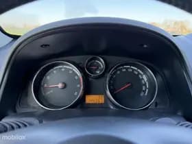 Opel Antara thumbnail 13