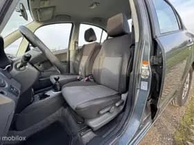 Suzuki SX4 thumbnail 13