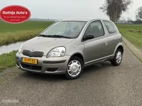 Toyota Yaris thumbnail 1