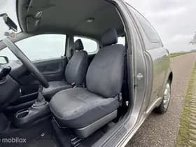 Toyota Yaris thumbnail 13