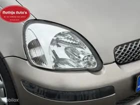 Toyota Yaris thumbnail 5