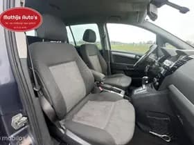 Opel Zafira thumbnail 6