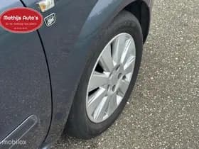 Opel Zafira thumbnail 7