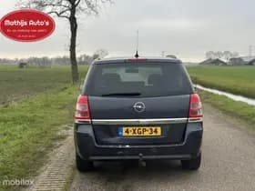 Opel Zafira thumbnail 9