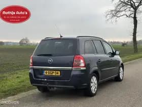 Opel Zafira thumbnail 10