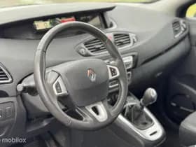 Renault Scénic thumbnail 14