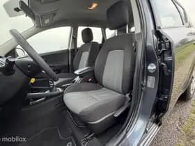 Kia Cee'd thumbnail 14